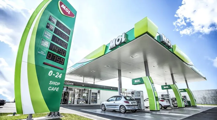 Mol gas stations
